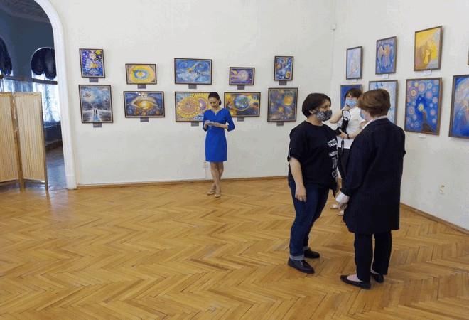 Выставка художников-космистов «Мы – дети Космоса»