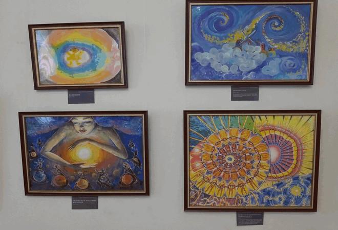 Выставка художников-космистов «Мы – дети Космоса»