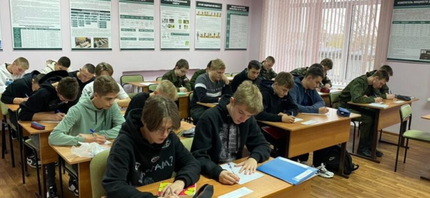 Ярославцы присоединились ко всероссийской акции «Письмо солдату»
